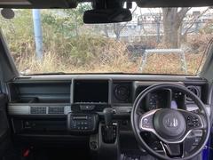 �ե���ȥ��饹���礭�����磻�ɤʻ볦�Ǳ�ž�⤷�䤹���ʤ�褦�ˡ��߷פ���Ƥ��ޤ��� 3