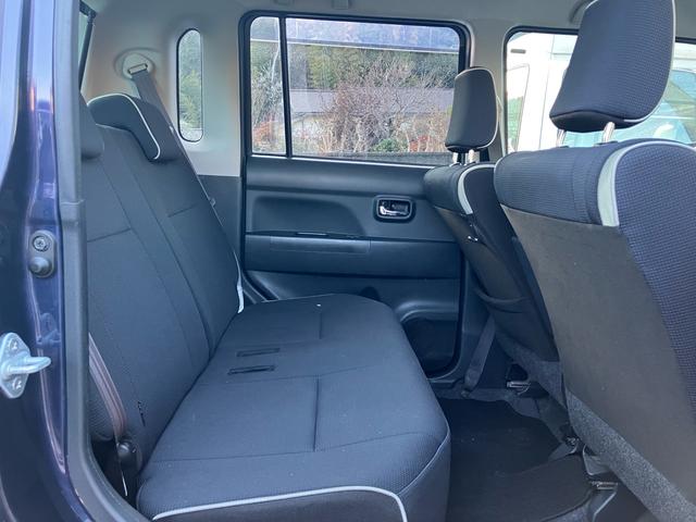 ピクシススペース カスタム　ＲＳ　ワンオーナー　ターボ　ＴＶ＆ナビ　フルセグ　ＥＴＣ　ドライブレコーダー　禁煙車　キーレスエントリー　スマートキー　エアバック　パワーステアリング　パワーウィンドウ　運転席エアバック　助手席エアバック（37枚目）