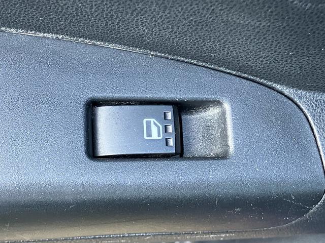 ピクシススペース カスタム　ＲＳ　ワンオーナー　ターボ　ＴＶ＆ナビ　フルセグ　ＥＴＣ　ドライブレコーダー　禁煙車　キーレスエントリー　スマートキー　エアバック　パワーステアリング　パワーウィンドウ　運転席エアバック　助手席エアバック（43枚目）