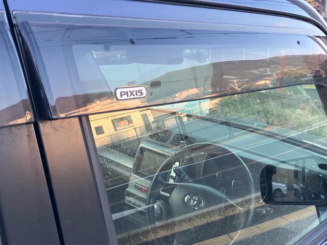 ピクシススペース カスタム　ＲＳ　ワンオーナー　ターボ　ＴＶ＆ナビ　フルセグ　ＥＴＣ　ドライブレコーダー　禁煙車　キーレスエントリー　スマートキー　エアバック　パワーステアリング　パワーウィンドウ　運転席エアバック　助手席エアバック（65枚目）