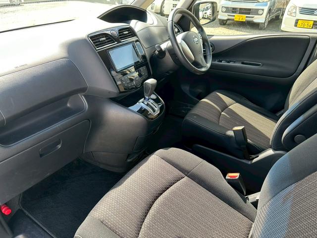 セレナ ハイウェイスター Vセレ+セーフティII SHV 3年保証 両側電動スライドドア Bluetooth対応 CD録音 DVD再生 アラウンドビューモニター フリップダウンモニター プッシュスタート ETC(25枚目)