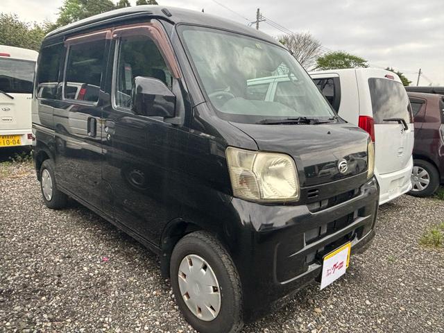 ハイゼットカーゴ クルーズ　軽バン　ＡＴ　エアコン　パワーステアリング　パワーウインドウ　運転席／助手席エアバッグ　ＣＤ　ＡＭ／ＦＭオーディオ（3枚目）