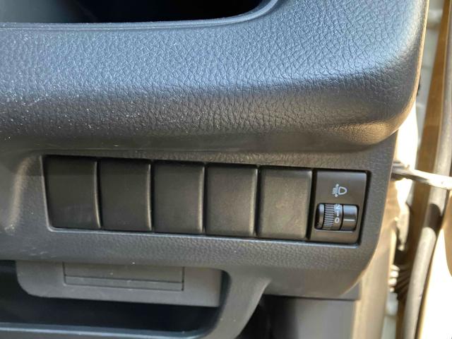 モコ Ｓ　キーレスエントリー　電動格納ミラー　ベンチシート　ＣＶＴ　盗難防止システム　ＡＢＳ　衝突安全ボディ　エアコン　パワーステアリング　パワーウィンドウ（44枚目）