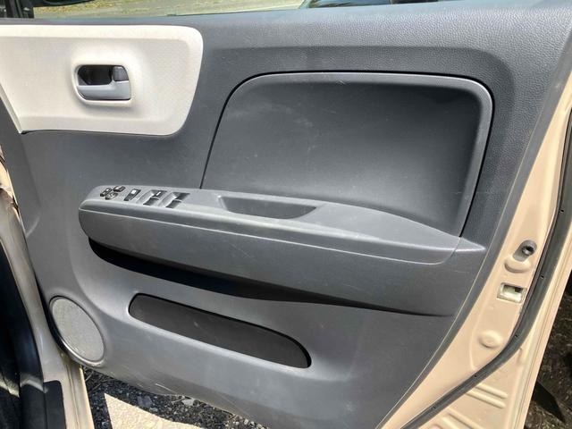 モコ Ｓ　キーレスエントリー　電動格納ミラー　ベンチシート　ＣＶＴ　盗難防止システム　ＡＢＳ　衝突安全ボディ　エアコン　パワーステアリング　パワーウィンドウ（45枚目）