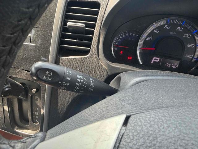 ワゴンＲスティングレー Ｘ　ＨＩＤ　スマートキー　電動格納ミラー　ベンチシート　ＣＶＴ　盗難防止システム　ＡＢＳ　ＣＤ　アルミホイール　衝突安全ボディ　エアコン　パワーステアリング　パワーウィンドウ（6枚目）