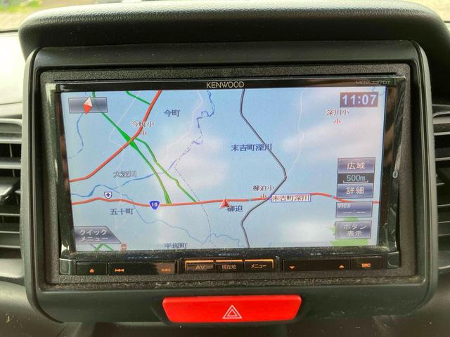 Ｎ－ＢＯＸカスタム Ｇ　４ＷＤ　バックカメラ　両側スライドドア　ナビ　ＨＩＤ　スマートキー　アイドリングストップ　ベンチシート　ＣＶＴ　盗難防止システム　ＡＢＳ　ＥＳＣ　ＣＤ　ＤＶＤ再生　アルミホイール　エアコン（4枚目）
