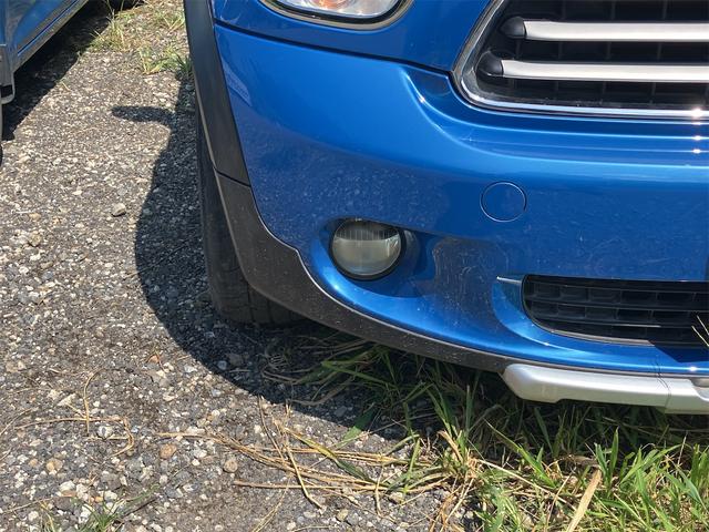 ＭＩＮＩ クロスオーバー　ＥＴＣ　アルミホイール　オートライト　キーレスエントリー　電動格納ミラー　ＡＴ　盗難防止システム　ＡＢＳ　ＥＳＣ　ＣＤ　エアコン　パワーステアリング　パワーウィンドウ（17枚目）