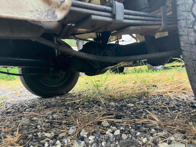 キャリイトラック 　４ＷＤ　デフロック　軽トラックダンプ　ＭＴ　エアコン　ＣＤ（22枚目）