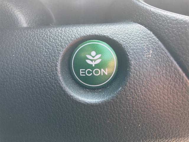 Ｎ－ＢＯＸカスタム Ｇ・Ｌパッケージ　両側スライド・片側電動　ナビ　オートライト　ＨＩＤ　スマートキー　アイドリングストップ　電動格納ミラー　ベンチシート　ＣＶＴ　盗難防止システム　ＡＢＳ　ＥＳＣ　ＣＤ　ＤＶＤ再生　アルミホイール（7枚目）