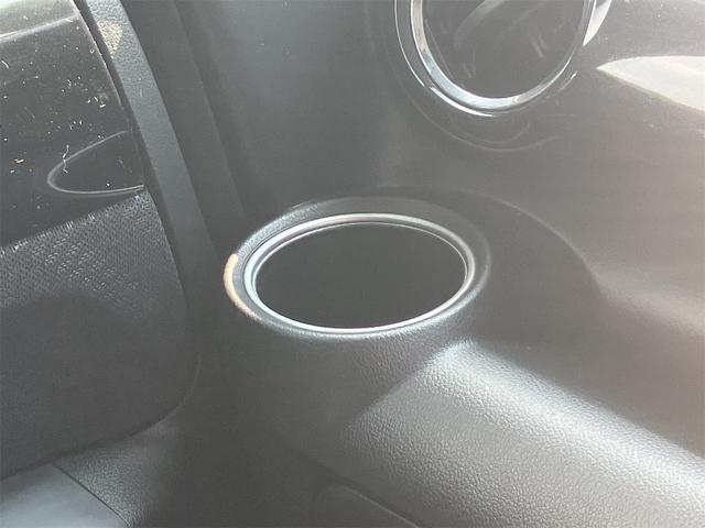 Ｎ－ＢＯＸカスタム Ｇ・Ｌパッケージ　両側スライド・片側電動　ナビ　オートライト　ＨＩＤ　スマートキー　アイドリングストップ　電動格納ミラー　ベンチシート　ＣＶＴ　盗難防止システム　ＡＢＳ　ＥＳＣ　ＣＤ　ＤＶＤ再生　アルミホイール（46枚目）