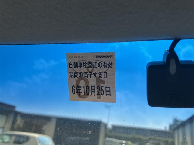 Ｎ－ＢＯＸカスタム Ｇ・Ｌパッケージ　両側スライド・片側電動　ナビ　オートライト　ＨＩＤ　スマートキー　アイドリングストップ　電動格納ミラー　ベンチシート　ＣＶＴ　盗難防止システム　ＡＢＳ　ＥＳＣ　ＣＤ　ＤＶＤ再生　アルミホイール（61枚目）