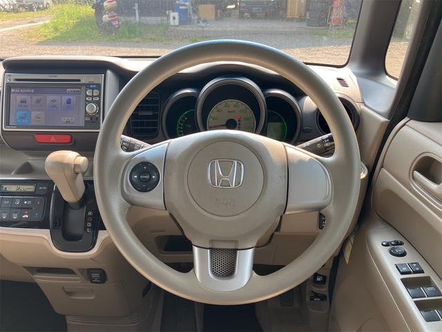 Ｎ－ＢＯＸ Ｇ・Ｌパッケージ　バックカメラ　両側スライド・片側電動　ナビ　ＴＶ　スマートキー　アイドリングストップ　電動格納ミラー　ベンチシート　ＣＶＴ　盗難防止システム　ＡＢＳ　ＥＳＣ　ＣＤ　ＤＶＤ再生　ＵＳＢ　アルミホイール（3枚目）