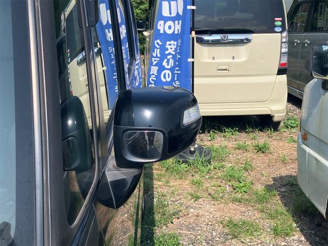 Ｎ－ＢＯＸ Ｇ・Ｌパッケージ　バックカメラ　両側スライド・片側電動　ナビ　ＴＶ　スマートキー　アイドリングストップ　電動格納ミラー　ベンチシート　ＣＶＴ　盗難防止システム　ＡＢＳ　ＥＳＣ　ＣＤ　ＤＶＤ再生　ＵＳＢ　アルミホイール（22枚目）