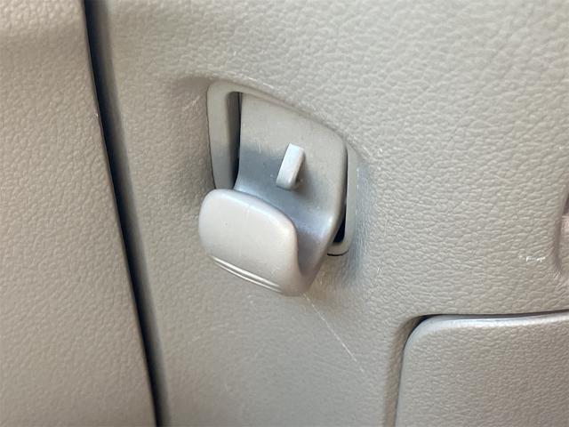 Ｎ－ＢＯＸ Ｇ・Ｌパッケージ　バックカメラ　両側スライド・片側電動　ナビ　ＴＶ　スマートキー　アイドリングストップ　電動格納ミラー　ベンチシート　ＣＶＴ　盗難防止システム　ＡＢＳ　ＥＳＣ　ＣＤ　ＤＶＤ再生　ＵＳＢ　アルミホイール（42枚目）