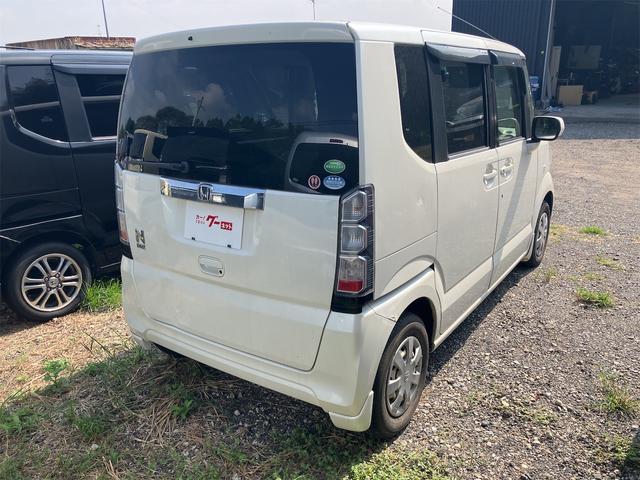 N-BOX G 両側スライドドア スマートキー アイドリングストップ 電動格納ミラー ベンチシート CVT 盗難防止システム ABS ESC CD ミュージックプレイヤー接続可 衝突安全ボディ エアコン(14枚目)