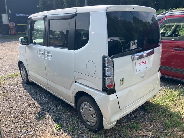 N-BOX G 両側スライドドア スマートキー アイドリングストップ 電動格納ミラー ベンチシート CVT 盗難防止システム ABS ESC CD ミュージックプレイヤー接続可 衝突安全ボディ エアコン(16枚目)