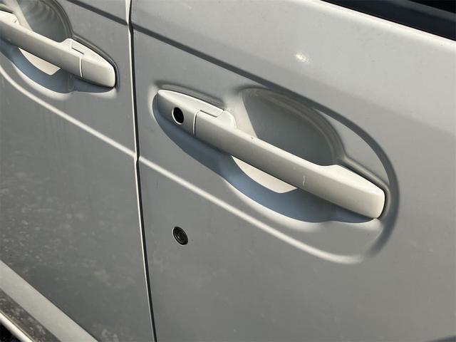 N-BOX G 両側スライドドア スマートキー アイドリングストップ 電動格納ミラー ベンチシート CVT 盗難防止システム ABS ESC CD ミュージックプレイヤー接続可 衝突安全ボディ エアコン(24枚目)