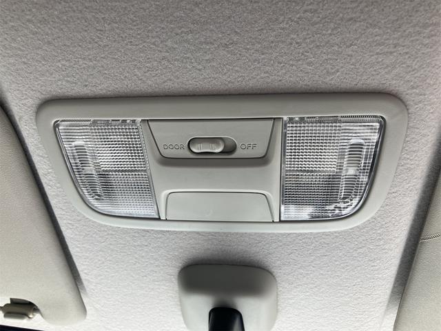 N-BOX G 両側スライドドア スマートキー アイドリングストップ 電動格納ミラー ベンチシート CVT 盗難防止システム ABS ESC CD ミュージックプレイヤー接続可 衝突安全ボディ エアコン(43枚目)