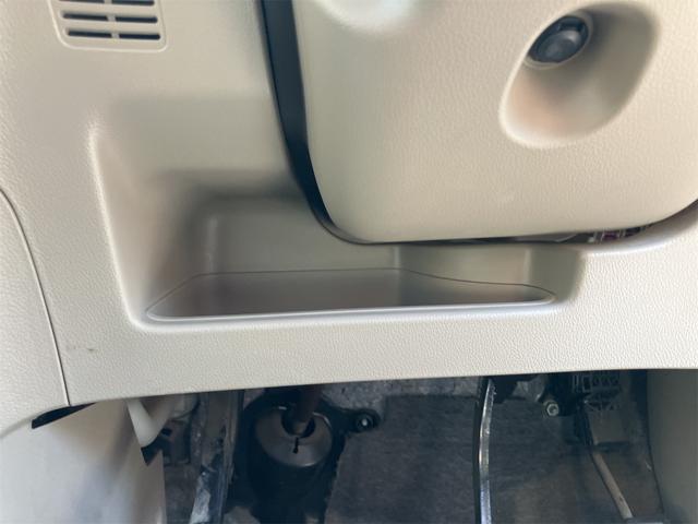 N-BOX G 両側スライドドア スマートキー アイドリングストップ 電動格納ミラー ベンチシート CVT 盗難防止システム ABS ESC CD ミュージックプレイヤー接続可 衝突安全ボディ エアコン(51枚目)