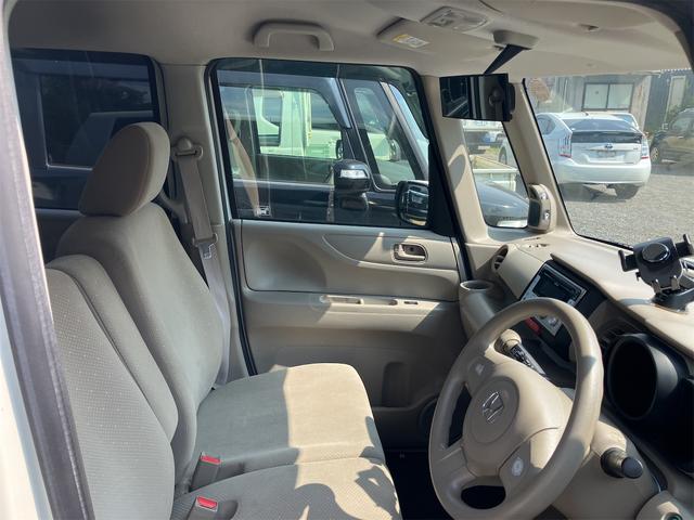 N-BOX G 両側スライドドア スマートキー アイドリングストップ 電動格納ミラー ベンチシート CVT 盗難防止システム ABS ESC CD ミュージックプレイヤー接続可 衝突安全ボディ エアコン(54枚目)