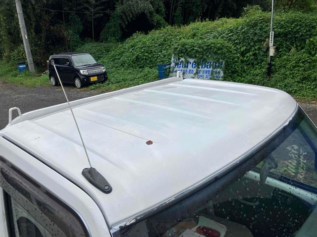 クリッパートラック 　４ＷＤ　軽トラック　ＭＴ　エアコン　運転席エアバッグ（11枚目）