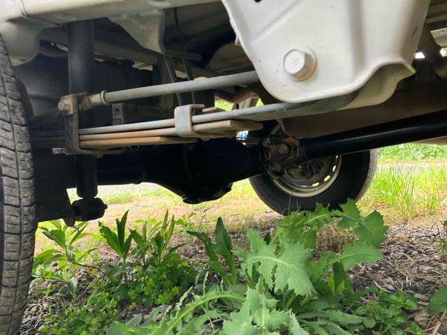 クリッパートラック 　４ＷＤ　軽トラック　ＭＴ　エアコン　運転席エアバッグ（14枚目）