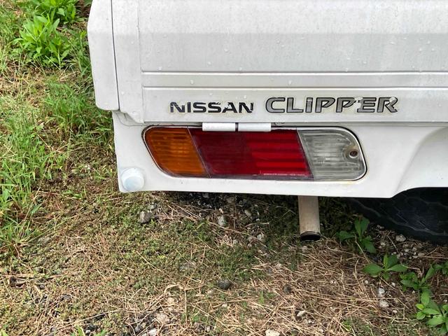 クリッパートラック 　４ＷＤ　軽トラック　ＭＴ　エアコン　運転席エアバッグ（22枚目）