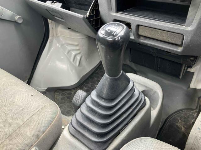 クリッパートラック 　４ＷＤ　軽トラック　ＭＴ　エアコン　運転席エアバッグ（39枚目）