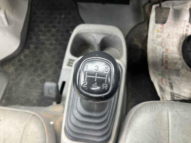 クリッパートラック 　４ＷＤ　軽トラック　ＭＴ　エアコン　運転席エアバッグ（40枚目）