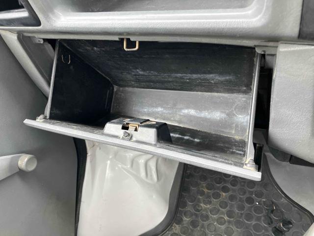 クリッパートラック 　４ＷＤ　軽トラック　ＭＴ　エアコン　運転席エアバッグ（43枚目）