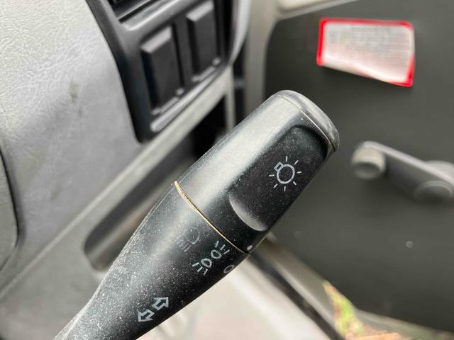 クリッパートラック 　４ＷＤ　軽トラック　ＭＴ　エアコン　運転席エアバッグ（50枚目）