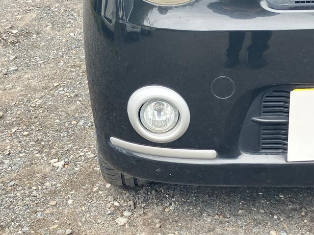 ミラココア ココアプラスＧ　バックカメラ　スマートキー　電動格納ミラー　ベンチシート　ＣＶＴ　盗難防止システム　ＡＢＳ　ＣＤ　ルーフレール　衝突安全ボディ　エアコン　パワーステアリング　パワーウィンドウ　運転席エアバッグ（23枚目）