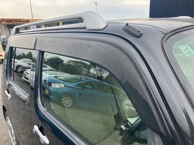 ミラココア ココアプラスＧ　バックカメラ　スマートキー　電動格納ミラー　ベンチシート　ＣＶＴ　盗難防止システム　ＡＢＳ　ＣＤ　ルーフレール　衝突安全ボディ　エアコン　パワーステアリング　パワーウィンドウ　運転席エアバッグ（29枚目）