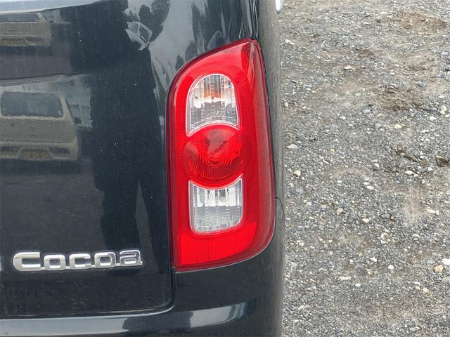 ミラココア ココアプラスＧ　バックカメラ　スマートキー　電動格納ミラー　ベンチシート　ＣＶＴ　盗難防止システム　ＡＢＳ　ＣＤ　ルーフレール　衝突安全ボディ　エアコン　パワーステアリング　パワーウィンドウ　運転席エアバッグ（32枚目）