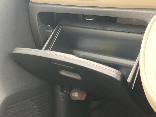 ミラココア ココアプラスＧ　バックカメラ　スマートキー　電動格納ミラー　ベンチシート　ＣＶＴ　盗難防止システム　ＡＢＳ　ＣＤ　ルーフレール　衝突安全ボディ　エアコン　パワーステアリング　パワーウィンドウ　運転席エアバッグ（44枚目）