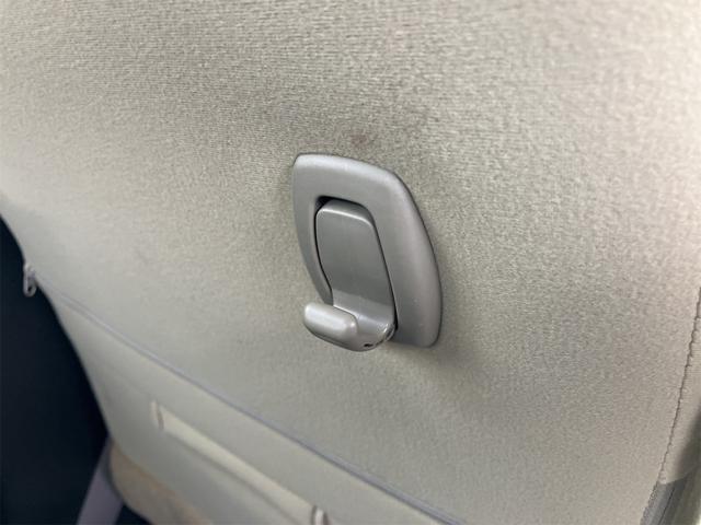 ミラココア ココアプラスＧ　バックカメラ　スマートキー　電動格納ミラー　ベンチシート　ＣＶＴ　盗難防止システム　ＡＢＳ　ＣＤ　ルーフレール　衝突安全ボディ　エアコン　パワーステアリング　パワーウィンドウ　運転席エアバッグ（62枚目）