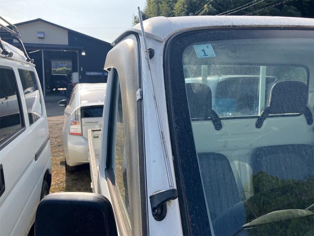 アクティトラック 4WD 軽トラック MT エアコン パワーステアリング パワーウィンドウ 運転席エアバッグ 集中ドアロック(11枚目)