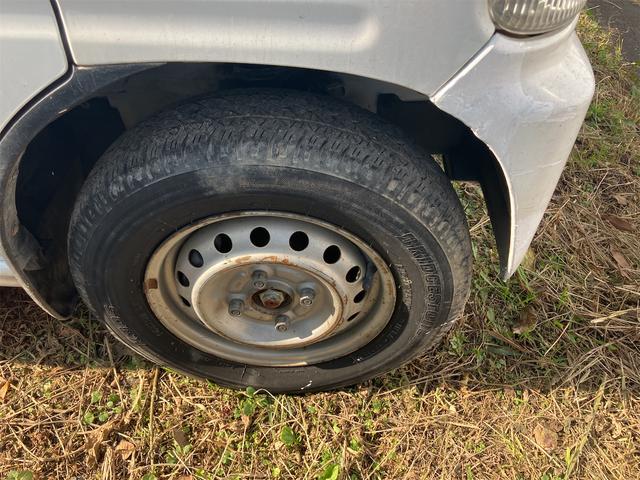 アクティトラック 4WD 軽トラック MT エアコン パワーステアリング パワーウィンドウ 運転席エアバッグ 集中ドアロック(13枚目)