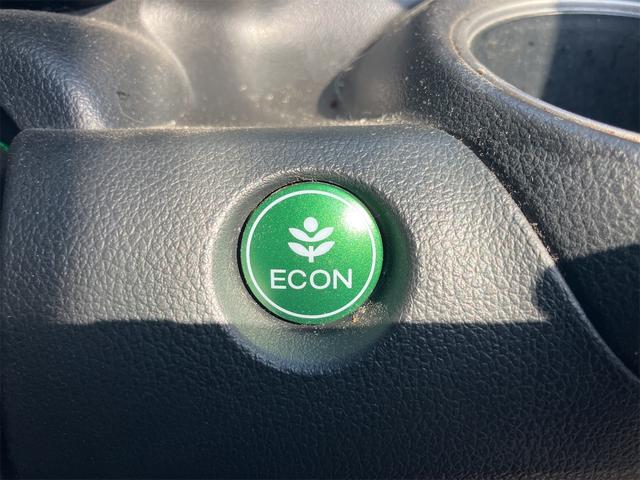 N-BOXカスタム G・ターボパッケージ ETC 両側電動スライドドア オートクルーズコントロール オートライト HID スマートキー アイドリングストップ 電動格納ミラー ベンチシート CVT 盗難防止システム ABS ESC(8枚目)