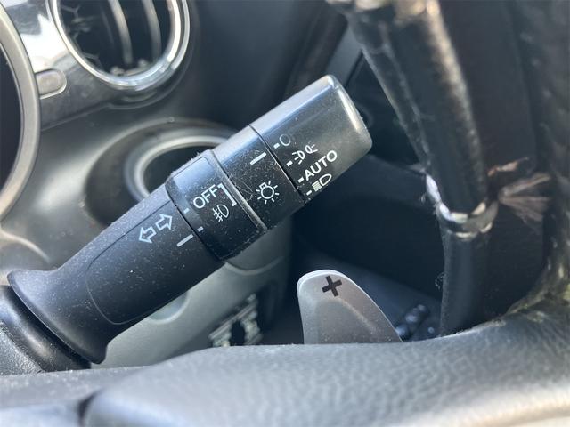 N-BOXカスタム G・ターボパッケージ ETC 両側電動スライドドア オートクルーズコントロール オートライト HID スマートキー アイドリングストップ 電動格納ミラー ベンチシート CVT 盗難防止システム ABS ESC(10枚目)