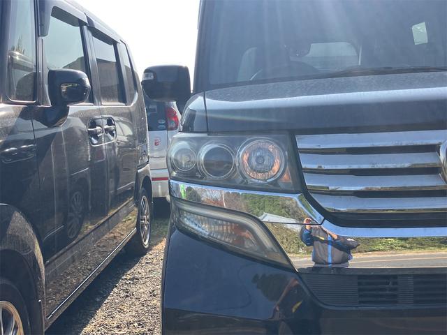 N-BOXカスタム G・ターボパッケージ ETC 両側電動スライドドア オートクルーズコントロール オートライト HID スマートキー アイドリングストップ 電動格納ミラー ベンチシート CVT 盗難防止システム ABS ESC(17枚目)