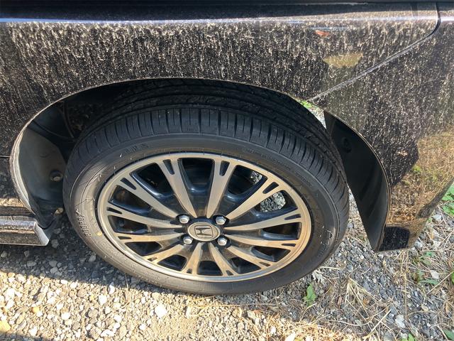 N-BOXカスタム G・ターボパッケージ ETC 両側電動スライドドア オートクルーズコントロール オートライト HID スマートキー アイドリングストップ 電動格納ミラー ベンチシート CVT 盗難防止システム ABS ESC(20枚目)