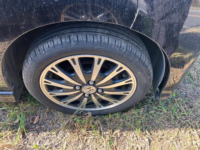 N-BOXカスタム G・ターボパッケージ ETC 両側電動スライドドア オートクルーズコントロール オートライト HID スマートキー アイドリングストップ 電動格納ミラー ベンチシート CVT 盗難防止システム ABS ESC(28枚目)