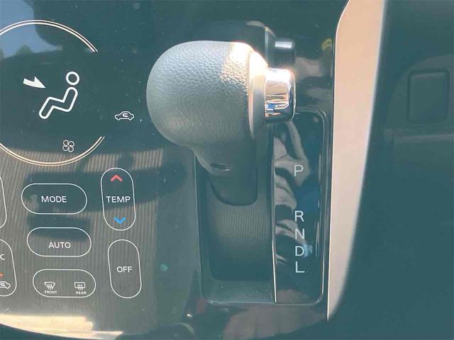 デイズ ハイウェイスター G ETC 全周囲カメラ ナビ TV 衝突被害軽減システム オートライト HID スマートキー アイドリングストップ 電動格納ミラー ベンチシート CVT 盗難防止システム ABS CD DVD再生(9枚目)