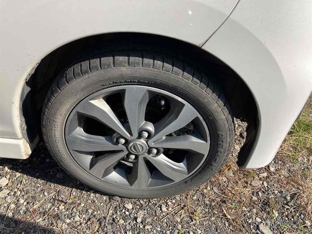 デイズ ハイウェイスター G ETC 全周囲カメラ ナビ TV 衝突被害軽減システム オートライト HID スマートキー アイドリングストップ 電動格納ミラー ベンチシート CVT 盗難防止システム ABS CD DVD再生(31枚目)