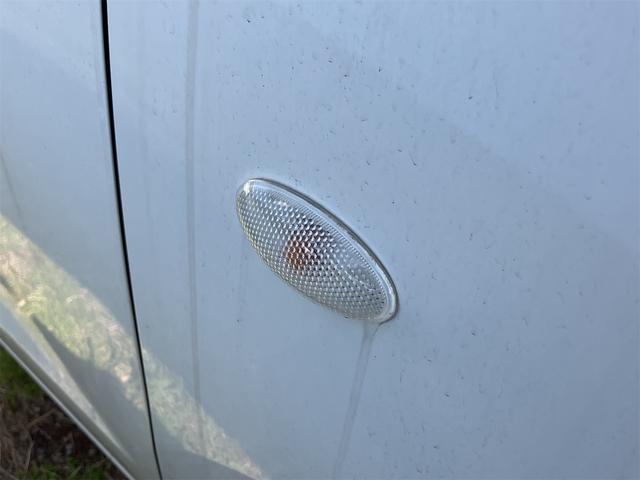 ＡＺワゴン ＸＧ　キーレスエントリー　電動格納ミラー　ベンチシート　ＡＴ　ＡＢＳ　ＣＤ　衝突安全ボディ　エアコン　パワーステアリング　パワーウィンドウ（27枚目）