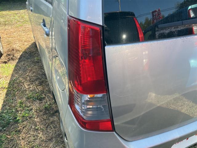 ワゴンR FX キーレスエントリー 電動格納ミラー ベンチシート AT 盗難防止システム ABS CD 衝突安全ボディ エアコン パワーステアリング パワーウィンドウ(18枚目)