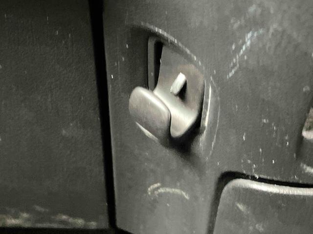 N-BOXカスタム G ETC バックカメラ 両側スライドドア ナビ TV オートライト HID スマートキー アイドリングストップ 電動格納ミラー ベンチシート CVT 盗難防止システム ABS ESC CD DVD再生(26枚目)