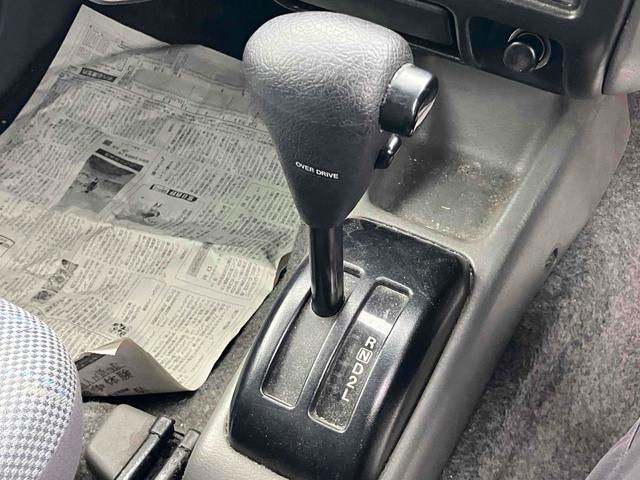 ジムニー その他　マッドタイヤ　社外アルミ　ターボタイマー　４ＷＤ　　キーレスエントリー　ＡＴ　ＣＤ　ＡＢＳ　エアコン（8枚目）