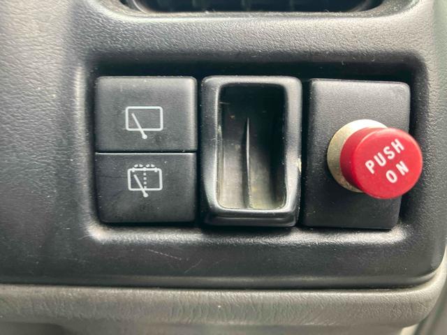 ジムニー その他　マッドタイヤ　社外アルミ　ターボタイマー　４ＷＤ　　キーレスエントリー　ＡＴ　ＣＤ　ＡＢＳ　エアコン（10枚目）